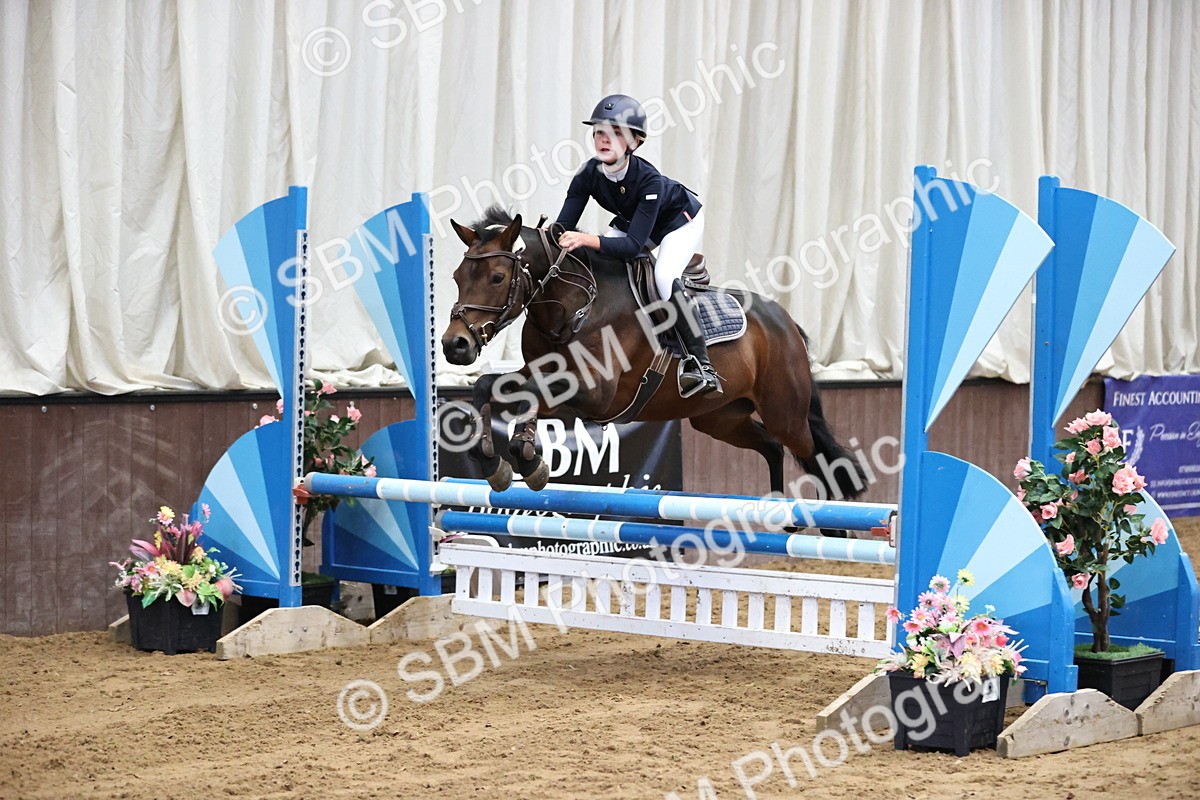 SBM_001764 - Class 9 - Pony Intro 70cm Open