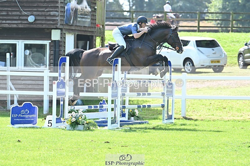 230909-122557-05467 - Cls 11 Snr Foxhunter & 1.20m Open