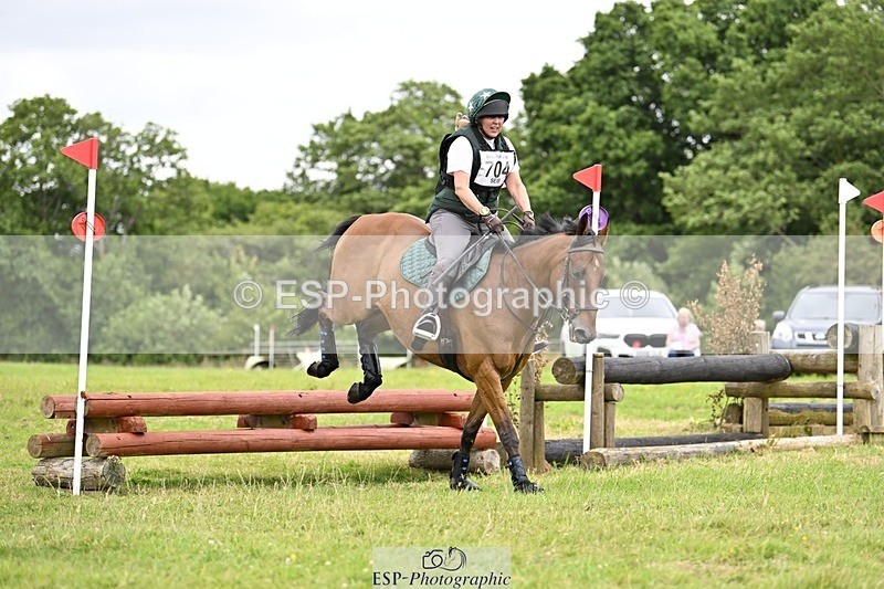 240630-152719-02687 - 704-Juliette_Huckstep-Olly_Murs