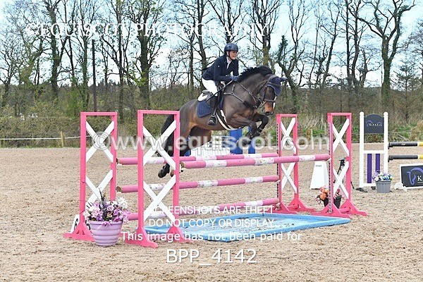 BPP_4142 - CLASS 6 FRI Senior Newcomers/ 1.10m Open