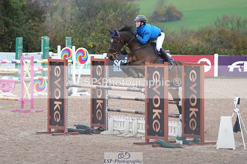 251107-143254-01394 - Cls 7 Blue Chip Grade B&C Qualifier