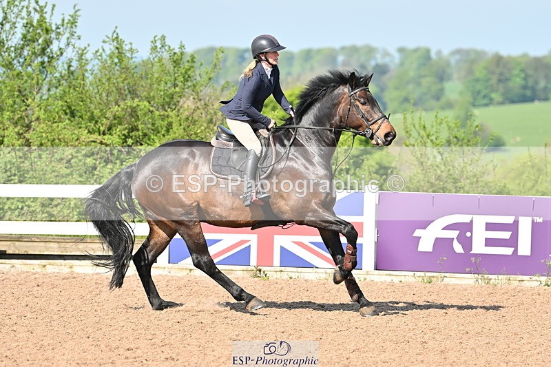 240509A-094617-00235 - Cls 1 British Novice and 90cm Open