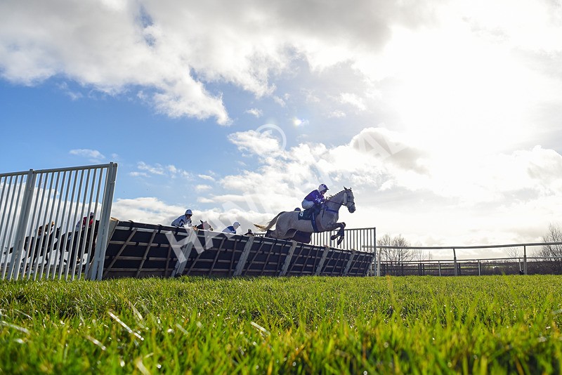 250225-Race 1-Quian-2913 - Race 1