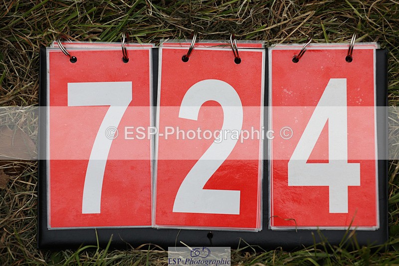 240825X-163422-37776 - 80cm XC 16.30 to 17.30