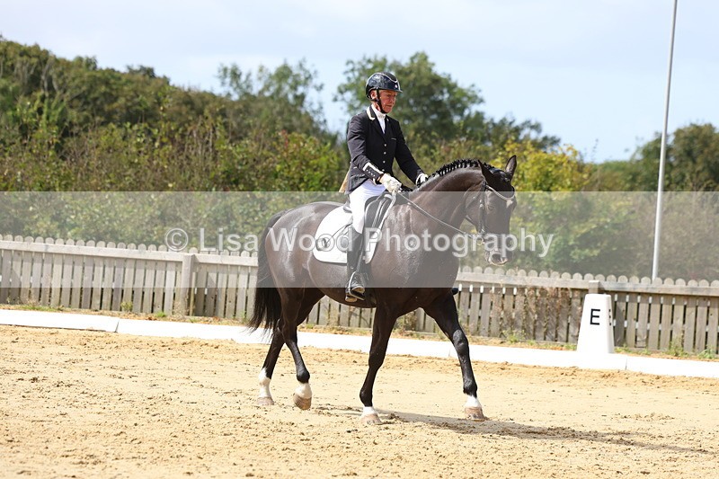 3E7A3811 - Class 8: Novice 6 Section A Championship