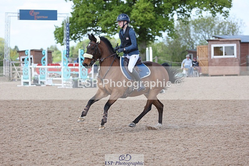 250504-124916-02611 - Cls 5 Pony Foxhunter and 1.10m Open