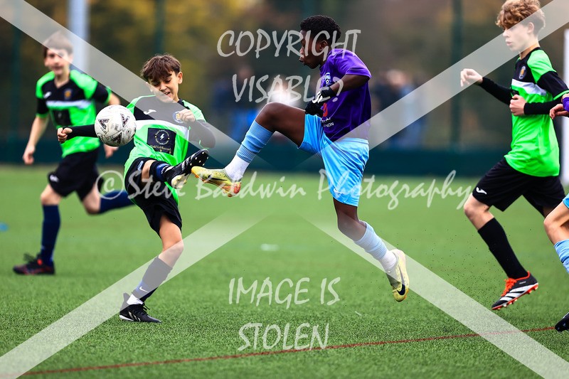 1DX30394 - 2025-10-12 FC Abbey Meads U14 Orange V Kingsdown Lions U14