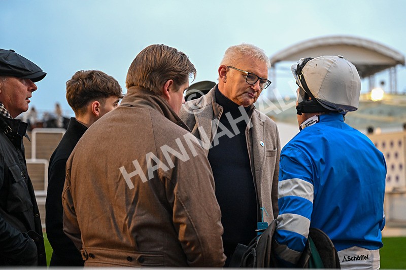 151125-Race 7-Divine Diva-4894 - Race 7