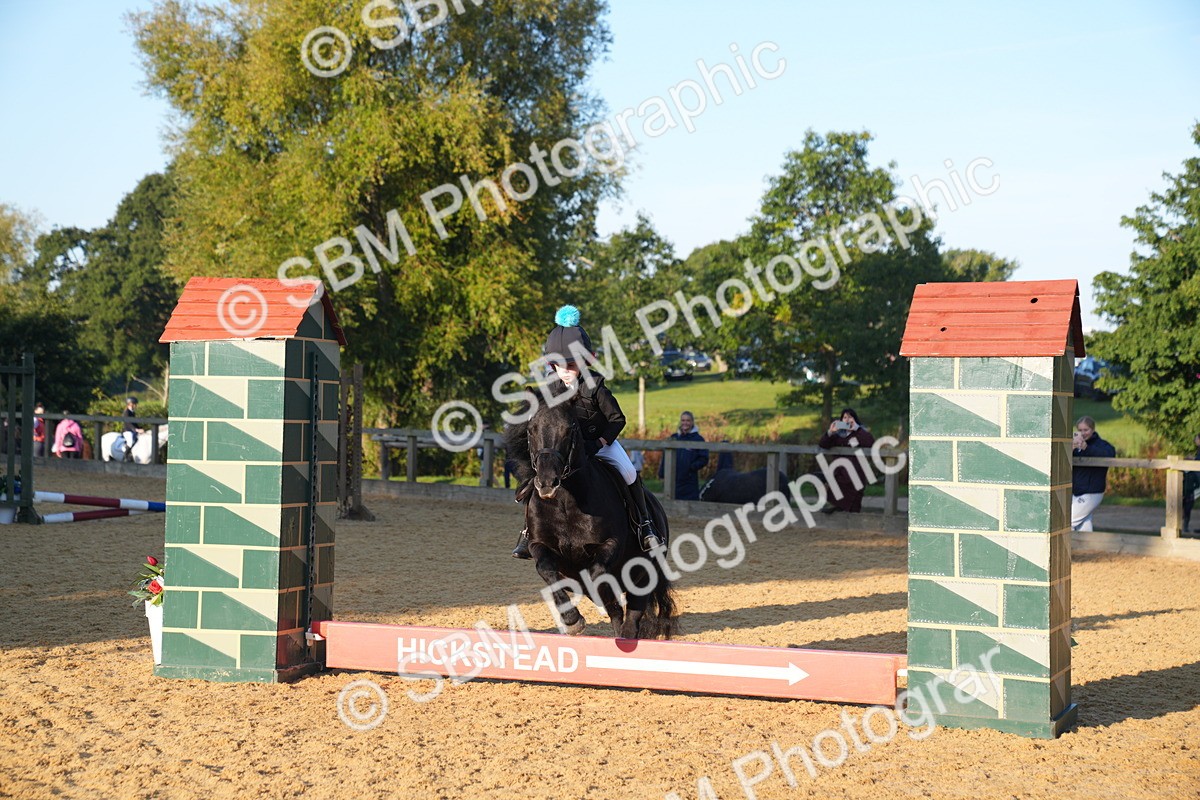 SBM_58914 - J63 - Minis Clear Round 30cm 40cm