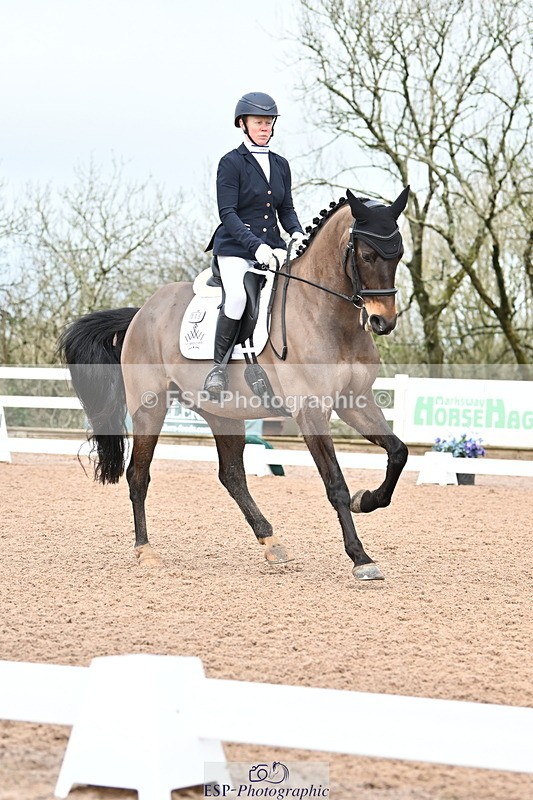 240218A-102100-05499 - 119-Shona.Mclauchlan-Diamond.Darco