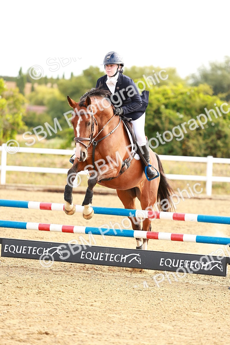 SBM_002027 - Class 8 - Clear Round