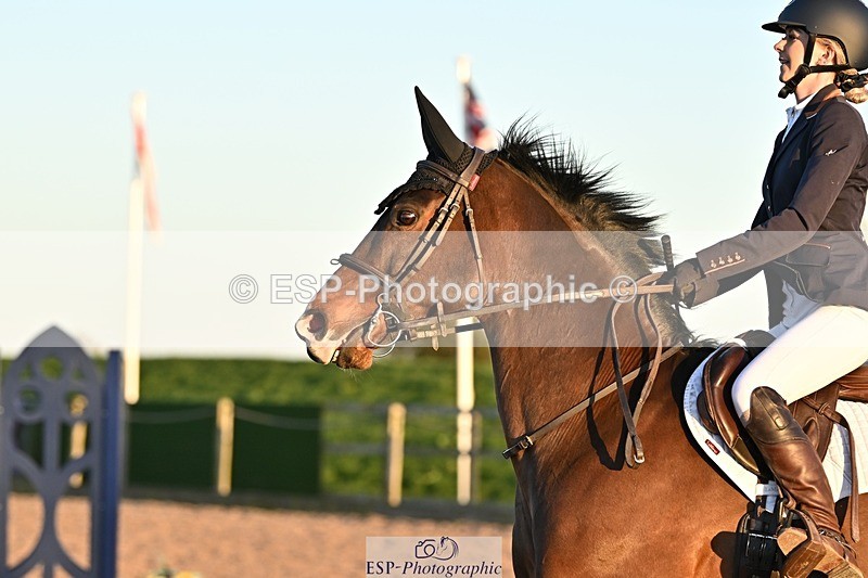 250401-191155-00920 - 90cm Classes