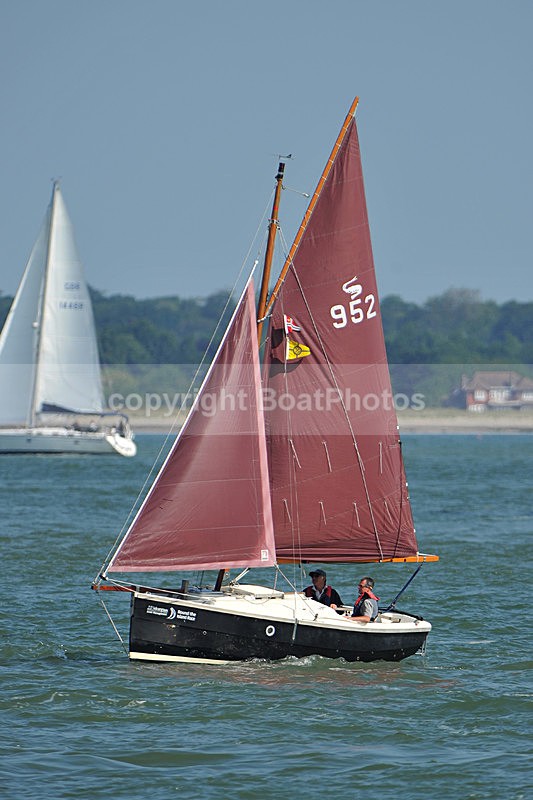 140621 GBR952  ME4_6460 194 - ROUND THE ISLAND - 21st June 2014