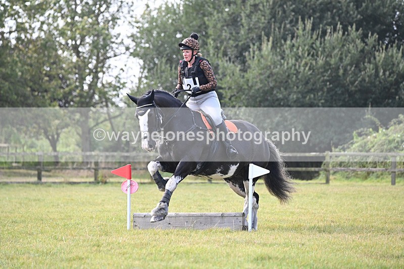 WJ6_9891 - 40cm XC Time 10:05 to 10:36