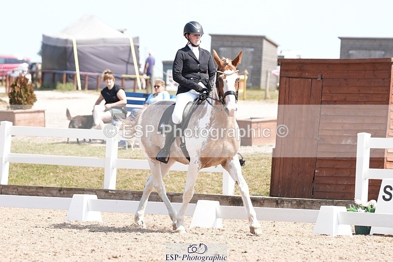 250817-123257-09108 - 161-Isabel.LawsonIn.the.pink