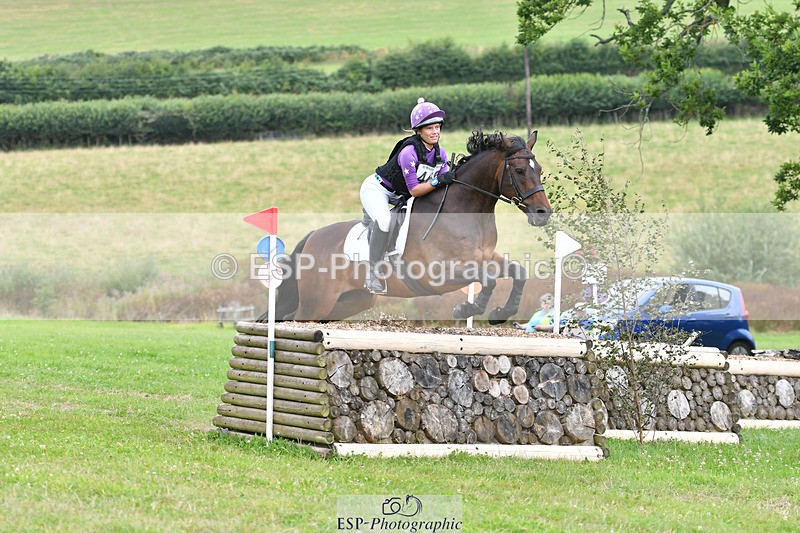 240804-130158-13648 - 460-Amelie_Huntington-Whiteley-HOLNEST_FINNEGAN