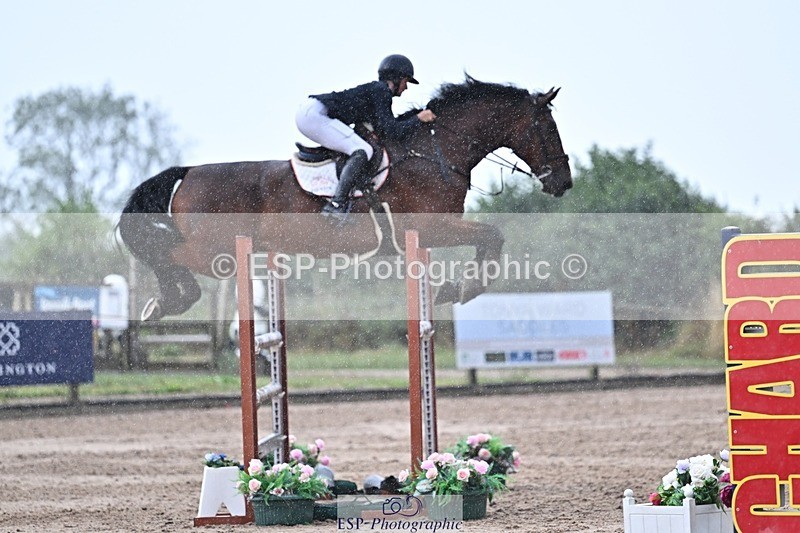 250727-164726-11496 - Cls 30 Snr Foxhunter