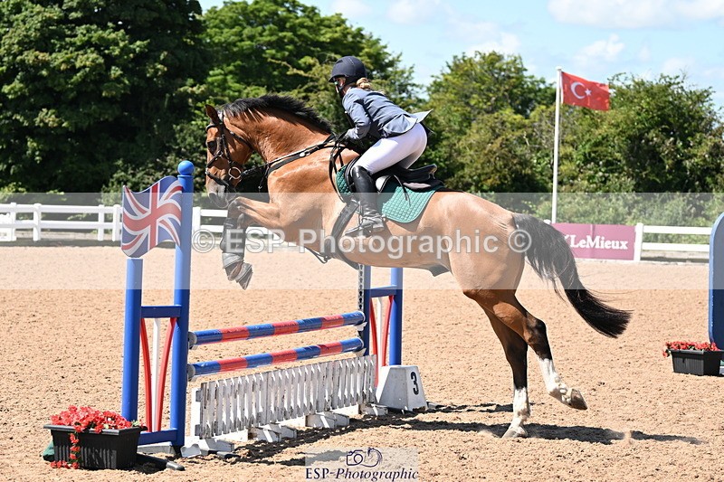 240728A-121203-08462 - Cls 32 85cm Amateur Qualifier