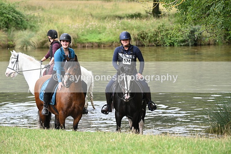 WJ7_2155 - Time at Water 11:14 to 11:36