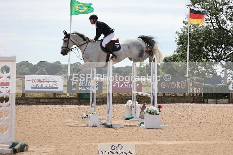 250719-143323-16165 - Cls 3, 3 Star Small Tour Break til End