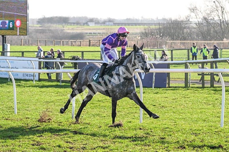 040326-Race 2-Riviera Walk-8658 - Race 2