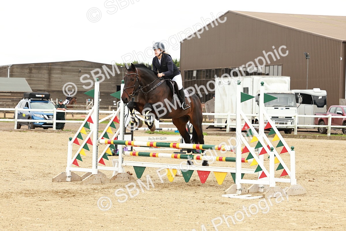1I0A6998 - Class 2 - Senior British Novice