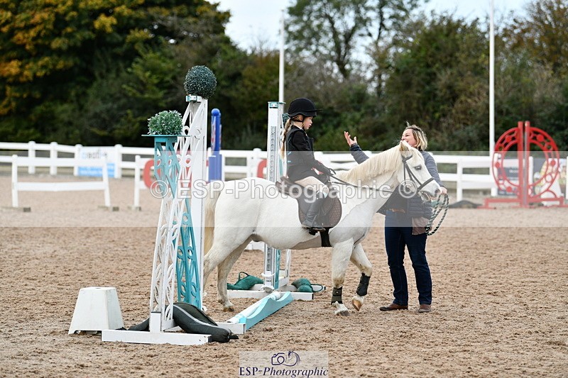 241013B-085636-00059 - Cls 1 Clear Round