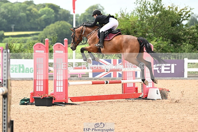 240726A-152239-02248 - Cls 11 1.05m Amateur Qualifier