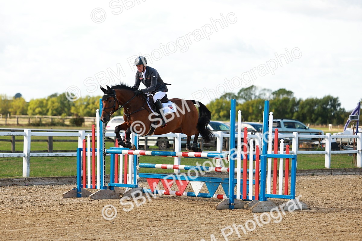 SBM_000666 - Class 3 - Senior Discovery - 1.00m