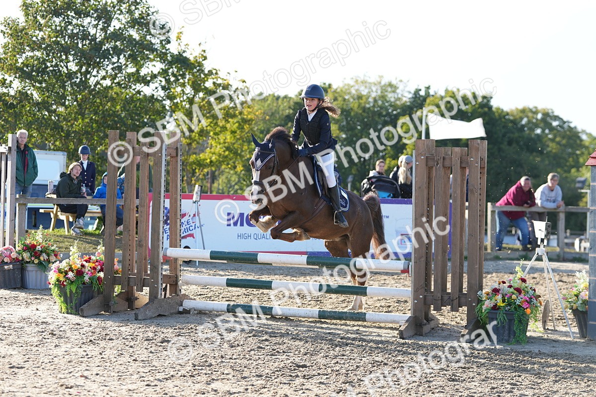 SBM_53765 - J8 - Junior Pony 65cm Championship