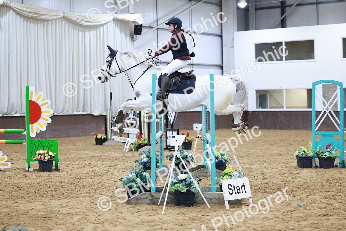 SBM_007594 - Class 24 - Nupafeed Supplements Senior Discovery/ 1m Open