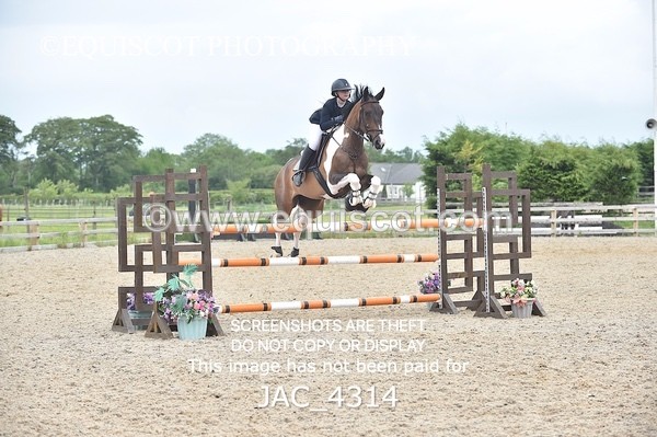JAC_4314 - CLASS 6 Senior Foxhunter/ 1.20m Open