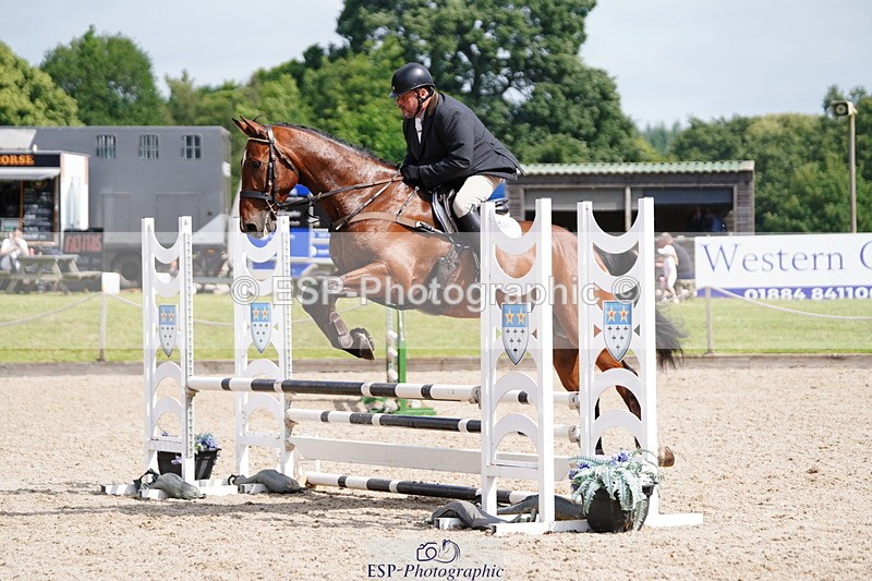 250613A-102002-01245 - Cls 9 85cm Amateur Quali