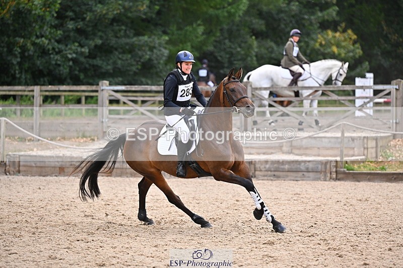 250802A-152907-06301 - F-283-Helen.Daly-MIELIKKI