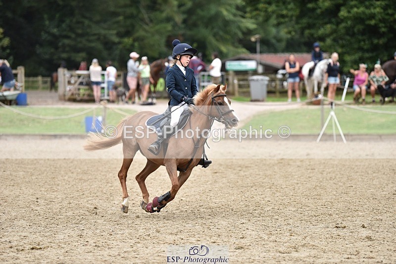 240802-104300-00923 - 80cm Round 1