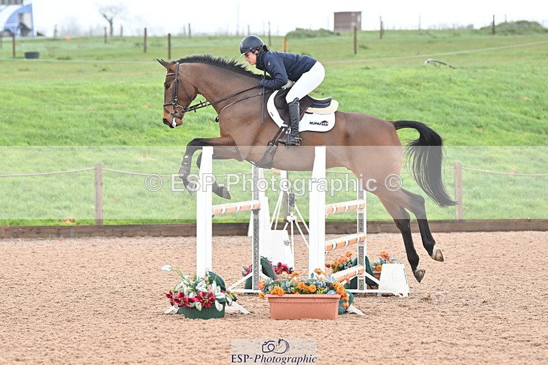 240405A-082959-00139 - Cls 1 Snr 1.05m & 1.10m