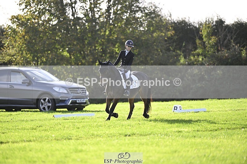 241025-101257-05715 - 358-Jessica.Meyer-LACKAGHMORE.VANDANGO