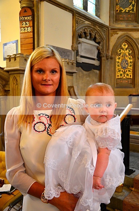 POP_2586 - Poppy Louise