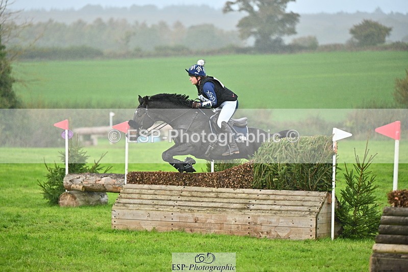 251025A-115156-18933 - F-402-Bethany.Hall