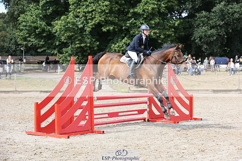 250829A-122709-01647 - Cls 7 British Novice and 90cm