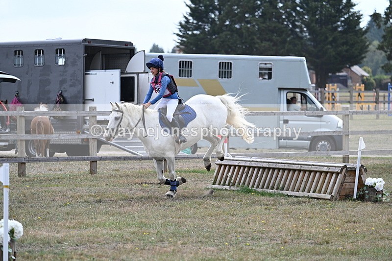 WJ7_1152 - XC Time 11:23 to 11:40