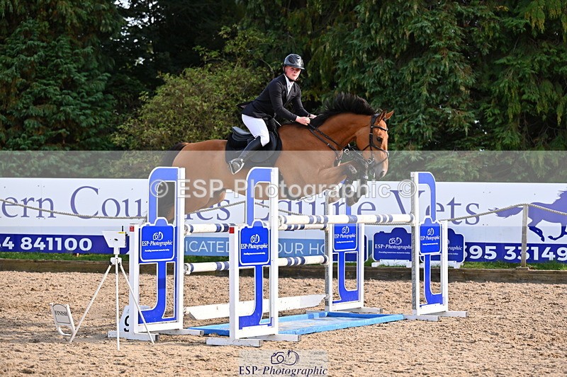 250817A-173407-05244 - Cls 24 Snr Foxhunter