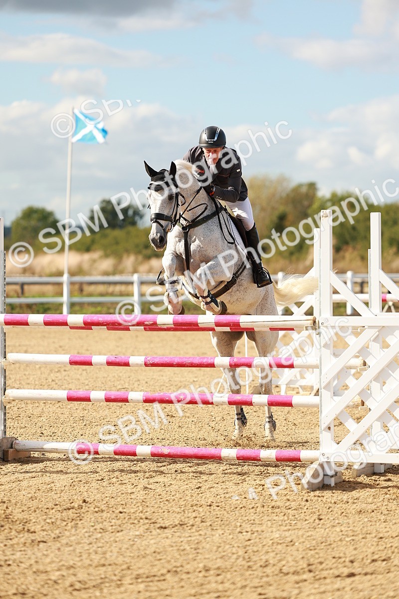 SBM_002053 - Class 5 - Senior Foxhunter - 1.20m