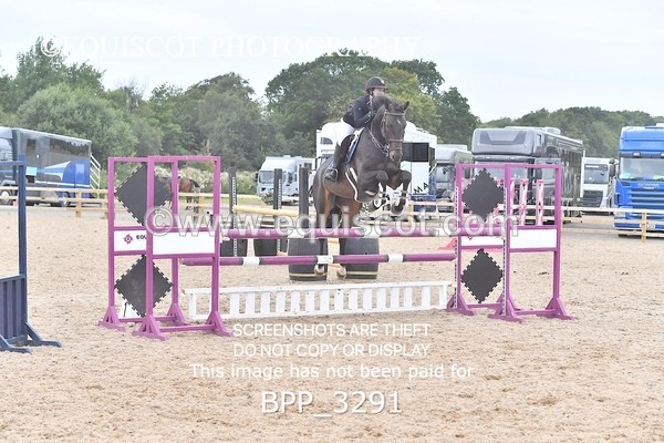 BPP_3291 - CLASS 5 Senior Newcomers/ 1.10m Open