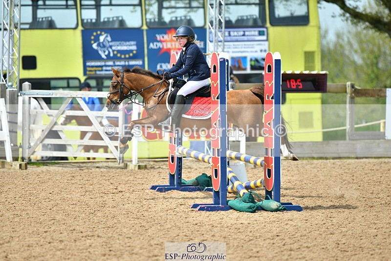 230513A-131435-01032 - Cls 34+35 Club 60cm