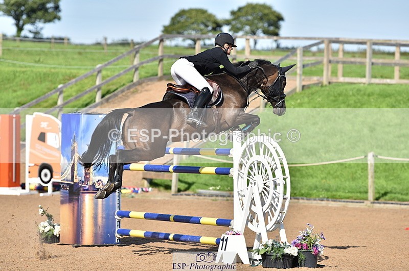 230811A-171900-07149 - Cls 25Nat 1.40m Open