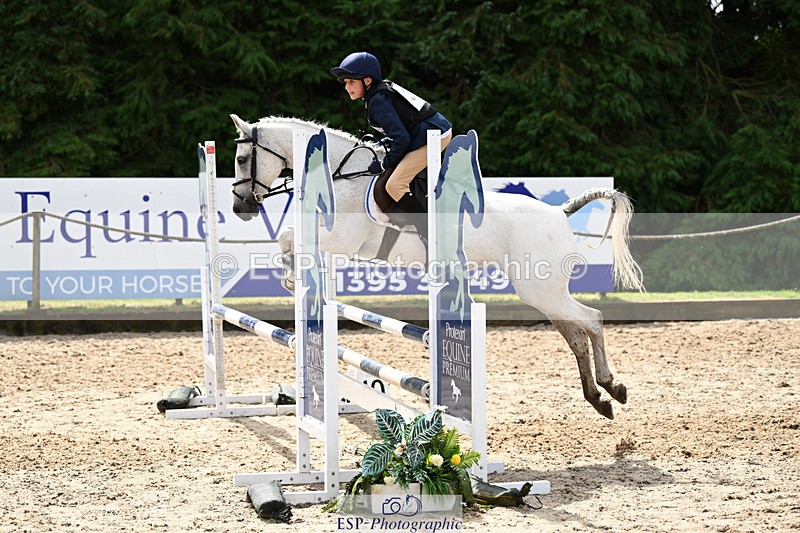 240824X-124746-25625 - 70cm Jump Off