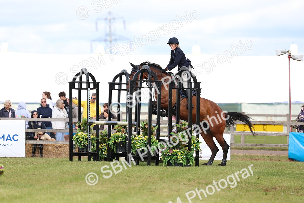 SBM_13602 - Class 206 - Senior Newcomers - 1.10m Open