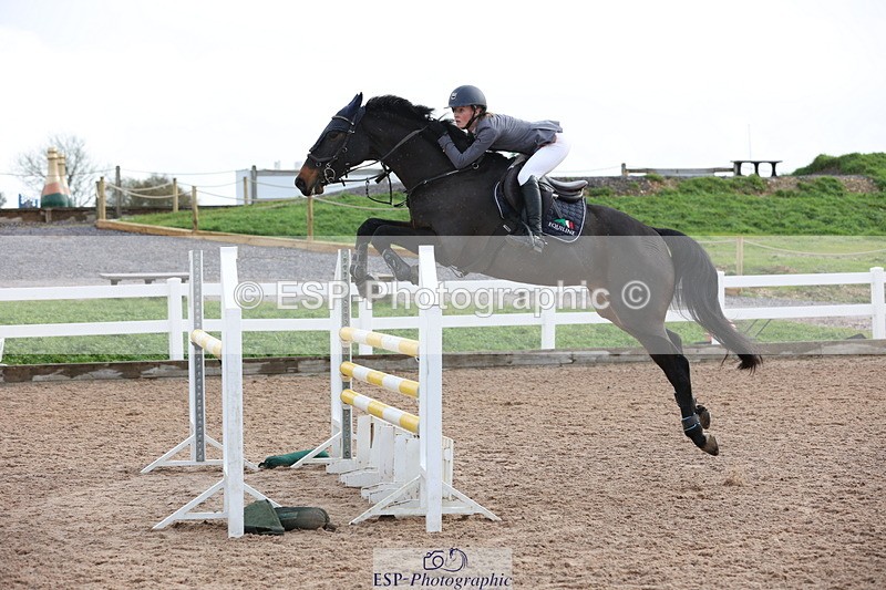 231112A-120725-03965 - Cls 18 Discovery & 1m Open