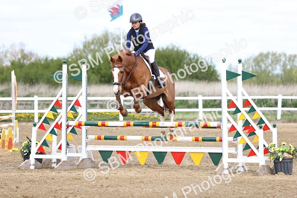 SBM_5169 - Class 9 - Senior British Novice - 90cm